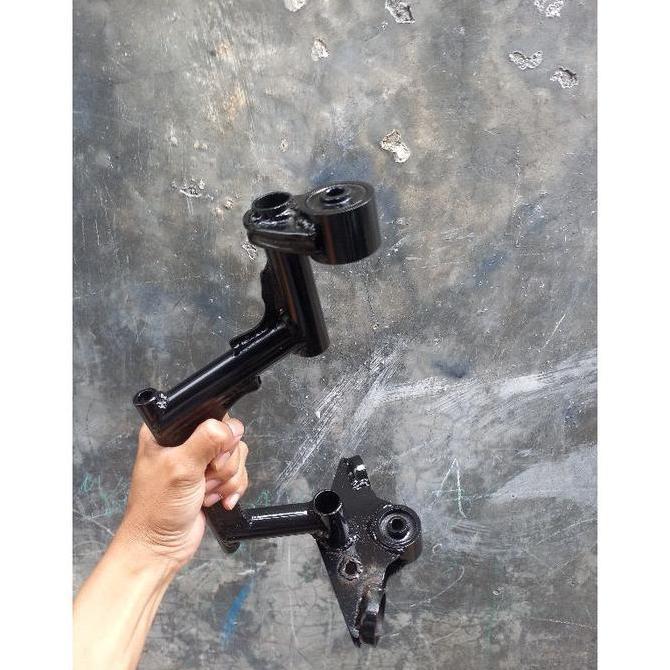 Engine Mounting Mundur Vario 160 Pcx 160 Adv 160