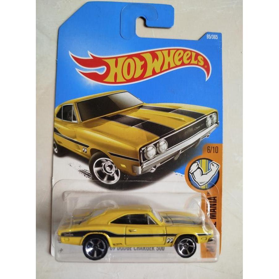 HOTWHEELS TAMPO MOONEYES - '69 DODGE CHARGER 500 YELLOW - MUSCLE MANIA DTY89-D7B3 MCS27