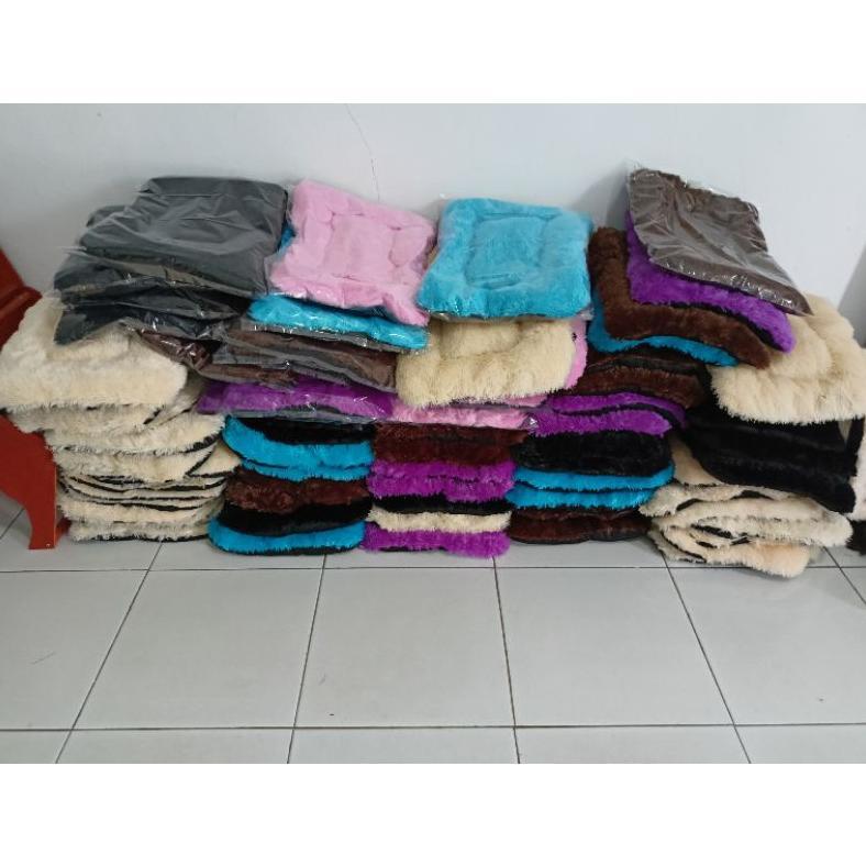 Tempat Tidur Kucing - Kasur Bulu - Kasur Kucing Siap Meluncur