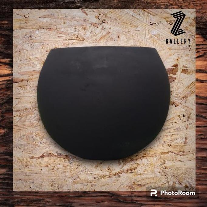 Pot Teraso Melon Besar Hitam Doff