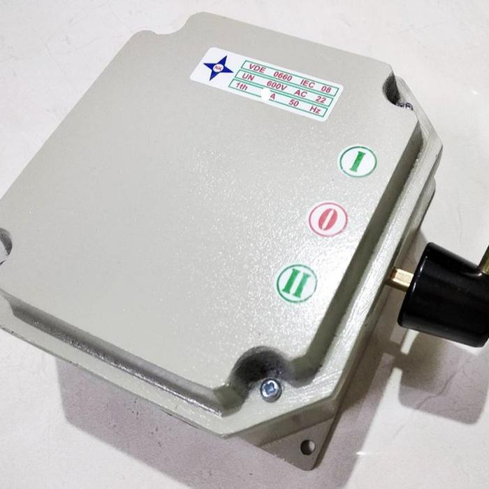 Ohm Saklar 63A NK Change Over Switch COS