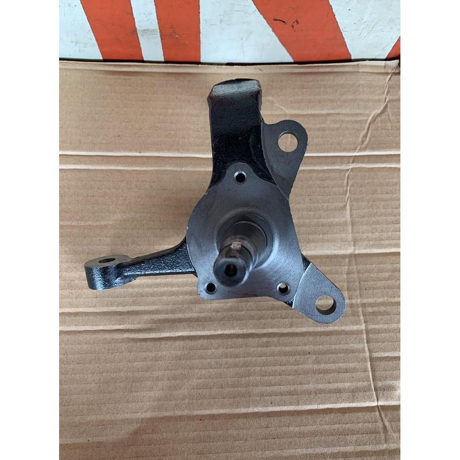 Knuckle as roda depan panther kotak-pick up