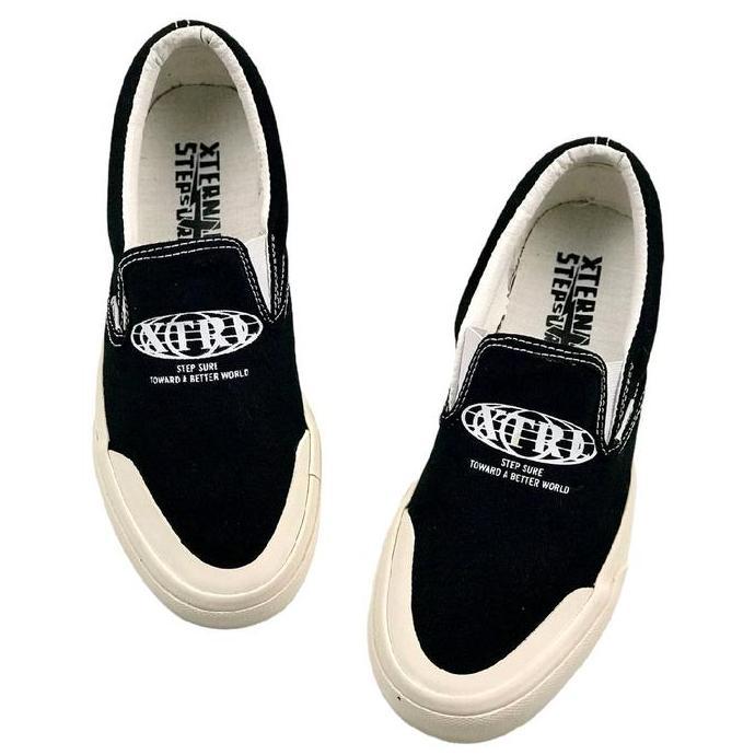 Sepatu Slip On Pria Wanita Akimici XternalStepSure GLOBE BW canvas kasual Flat Shoes Black