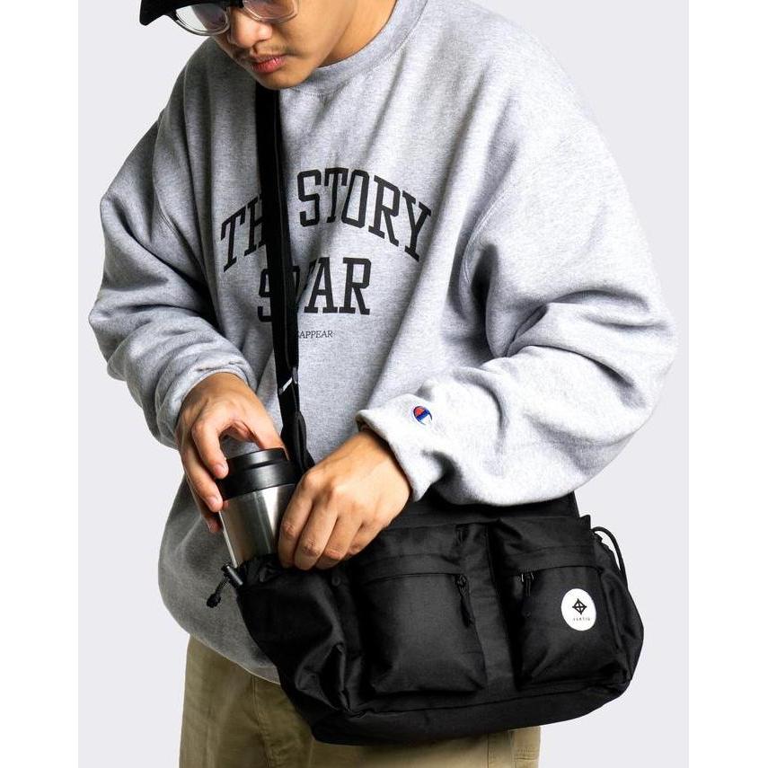 Fertig - Hilly Black Sling Bag - Tas Selempang Hitam Multi Pocket Pria Muat Banyak Kompartemen Luas