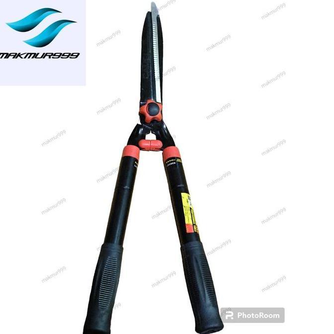 gunting rumput camel