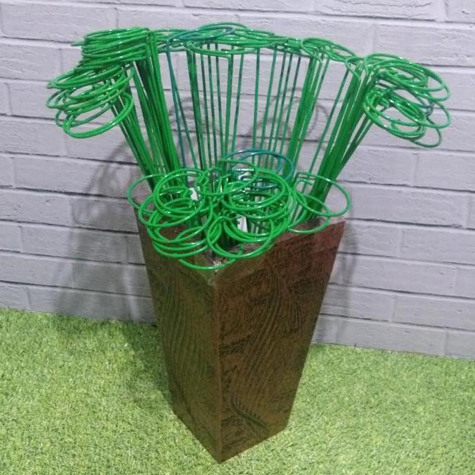 Standing Plant, besi penyangga tanaman