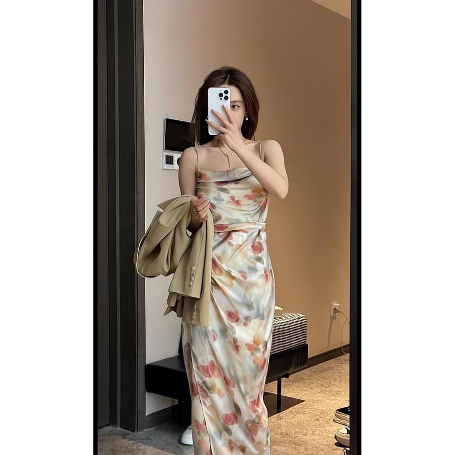 452 dress raya 2025 tanpa lengan halter dress wanita kekinian Elegant pantai white dress party sexy 