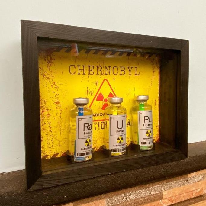 Pajangan Dinding Frame 3D Chernobyl Radioactive 3 Bottle Uranium Plutonium Radium