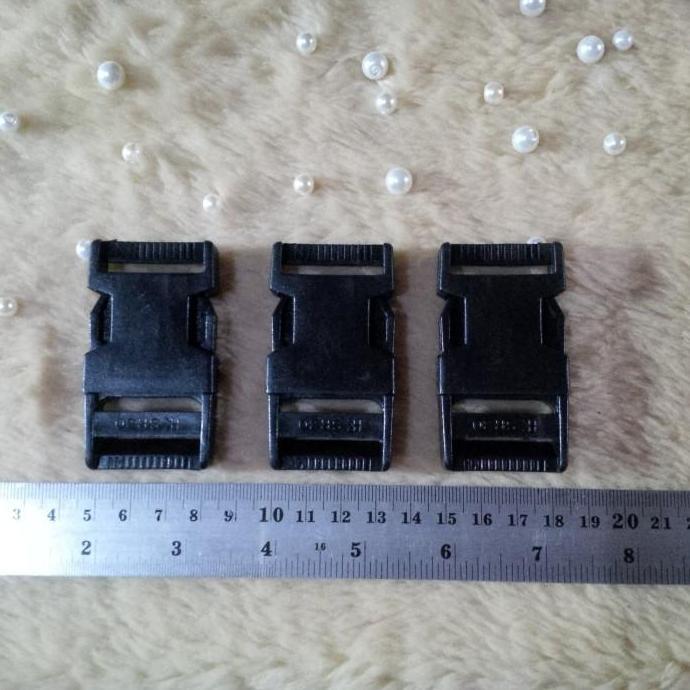 Buckle Sodok Plastik 3cm (30mm)