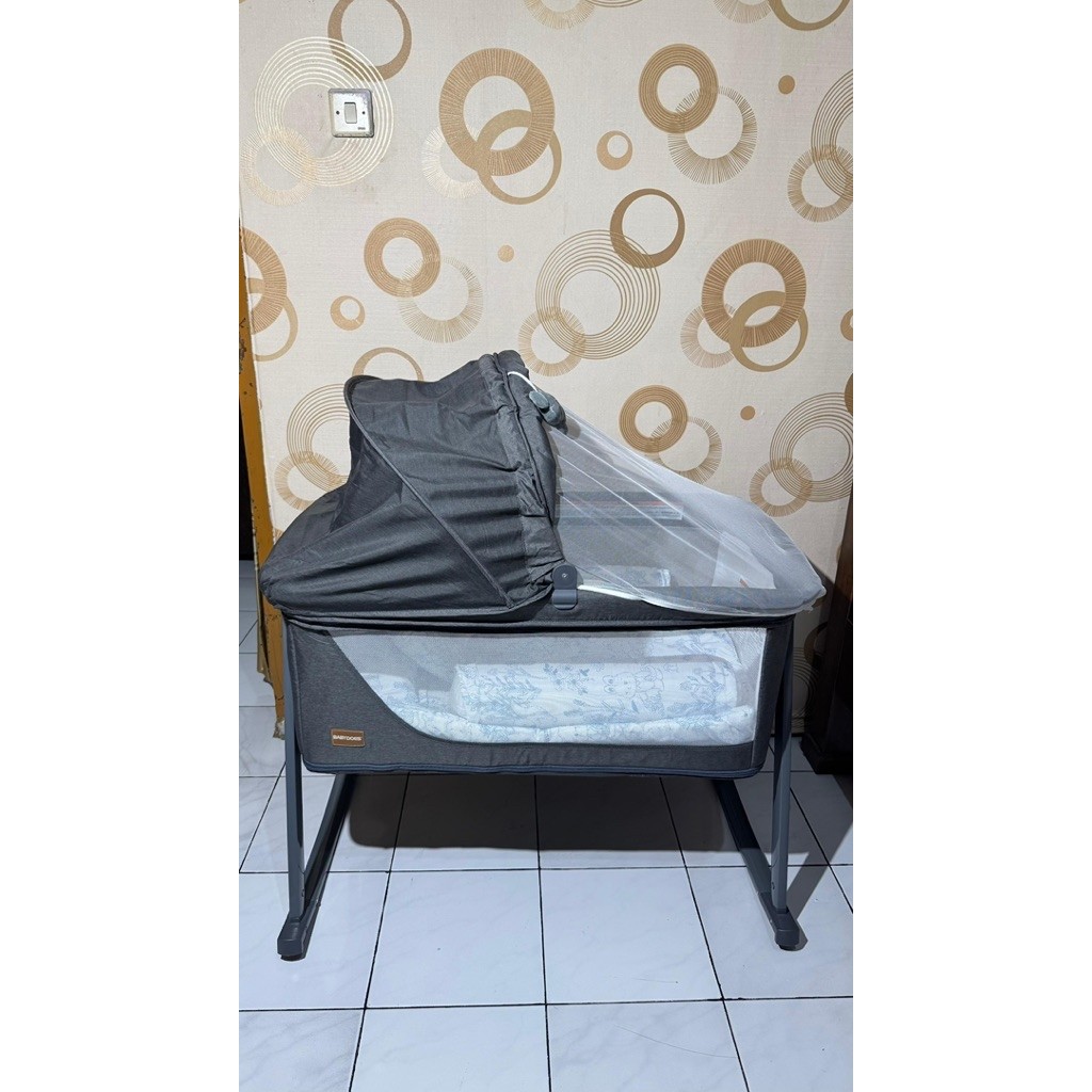 Baby Box Baby Does Preloved