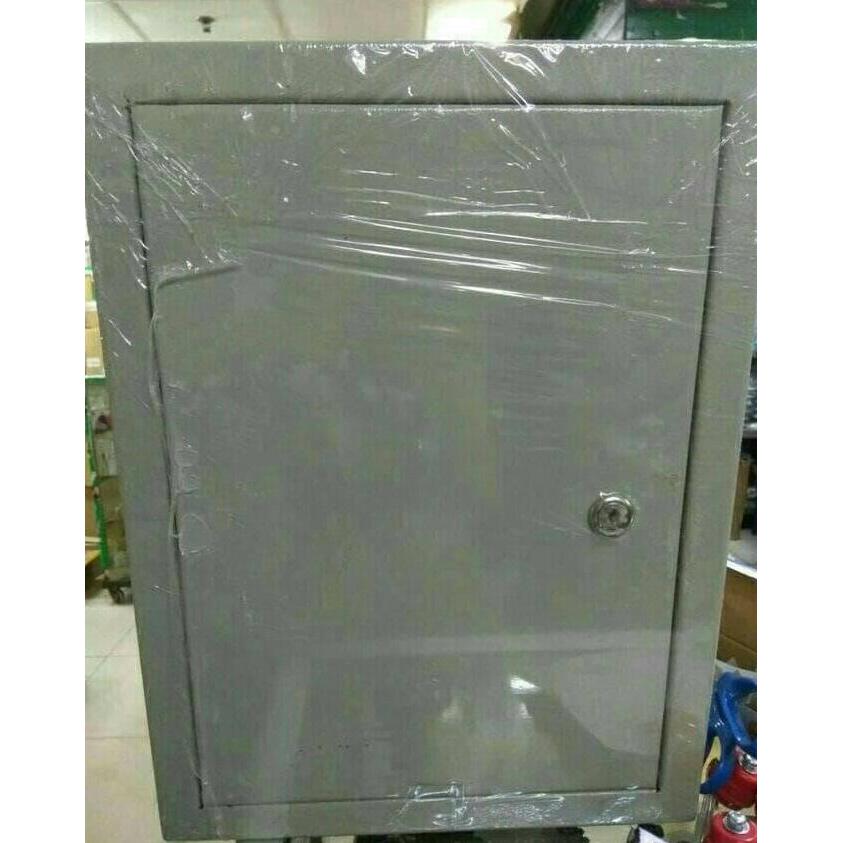 Box Panel Penangkal Petir / Arrester 20 X 30