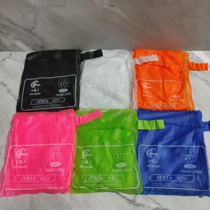 jas hujan karet , jas ujan karet ponco . jas ujan
