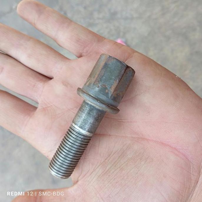 BAUT BAUD PULLY PULY CRANKSHAFT KRUK AS HYUNDAI TRAJET DOHC ORIGINAL SECOND