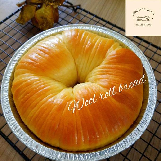 WOOL ROLL BREAD - ROTI LEMBUT