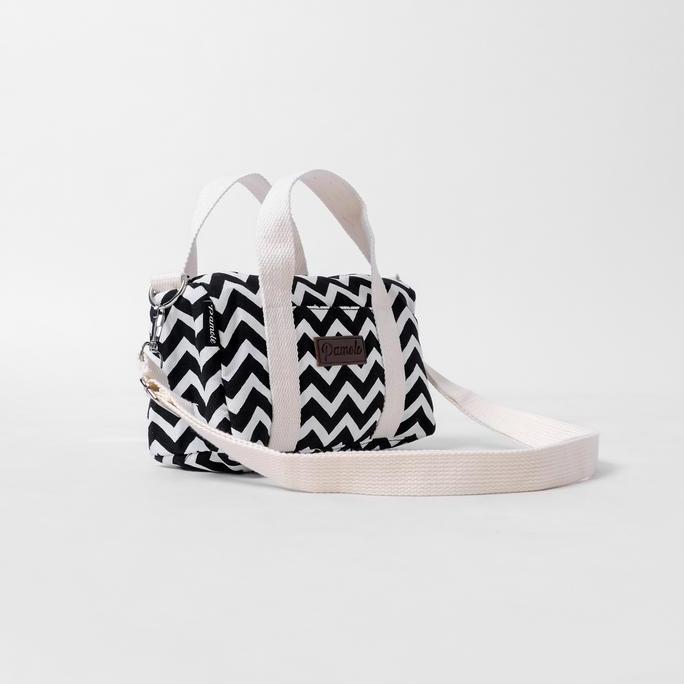 Pamole Tas Selempang Pouch Travelling Bahan Kanvas Penutup Resleting - Anka Series