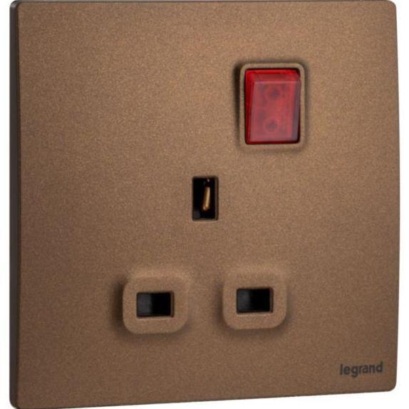 LEGRAND STOP KONTAK AC MALLIA SENSES - 1 GANG BS SWITCHED SOCKET OUTLET SINGLE POLE - WITH LED - 13A