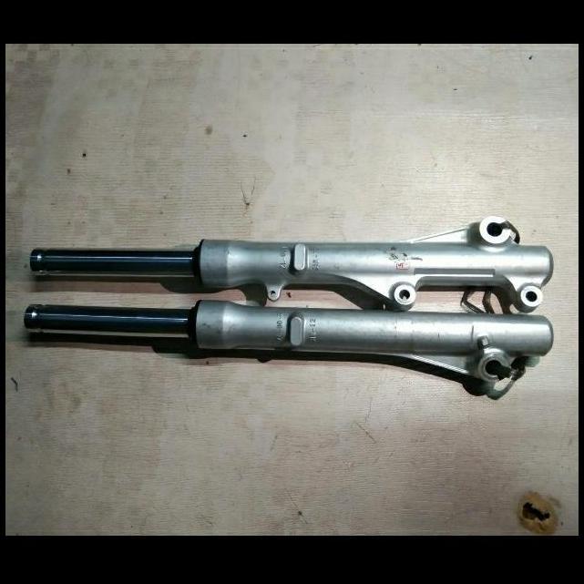 TERBARU SHOCKBREAKER DEPAN SCOOPY FI PNP SCOOPY OLD KARBU ORIGINAL 