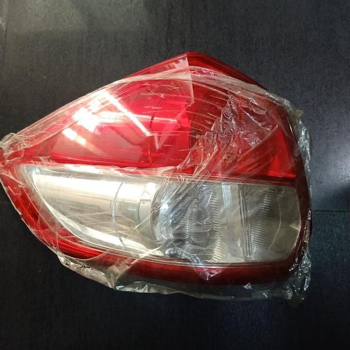 Lampu belakang Ertiga/Stoplamp Ertiga/ Stop Lamp Ertiga Asli Original murah