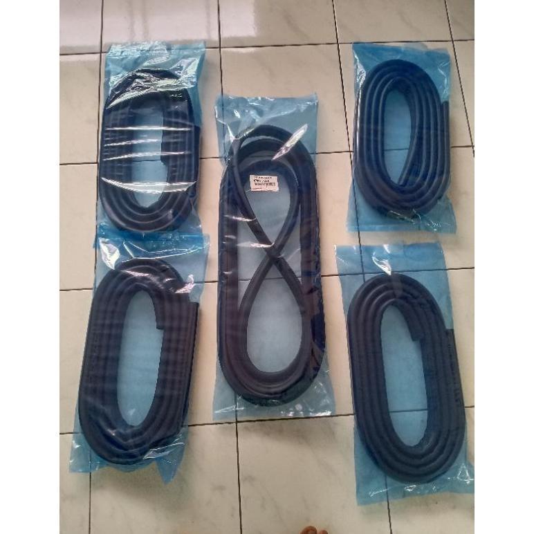 DISKON KARET BALON PINTU KARET BAGASI FULL SET 1 MOBIL TOYOTA AVANZA XENIA 2004-2018