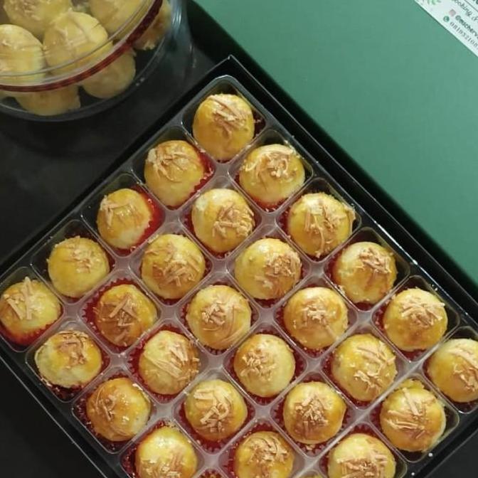 NASTAR BOX / DUS KUE NASTAR