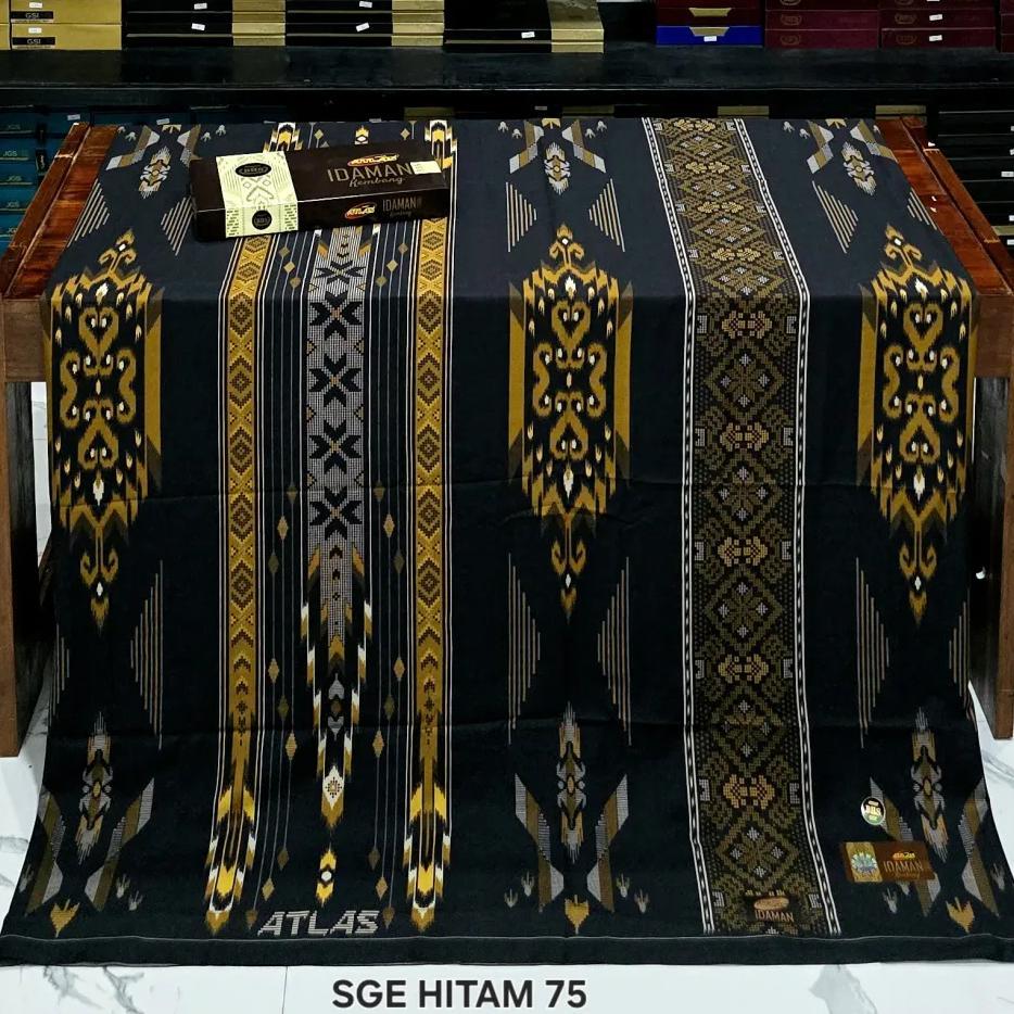 Sarung Atlas Idaman Kembang Harmoni Akasia Hitam Motif Bhs Super Premium Batik Harga Grosir