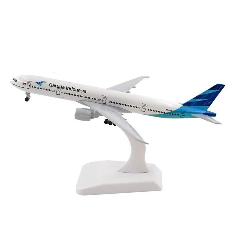 PREMIUM [GARANSI] MINIATUR DIECASE PESAWAT GARUDA 20 CM ADA RODA BOING 777 1:200