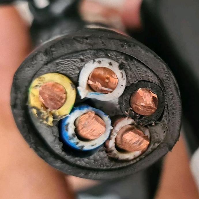 TERMURAH - Kabel Tunggal NYY 5x10 mm Supreme Hitam NYY 5 x 10 mm2 Ecer per Meter