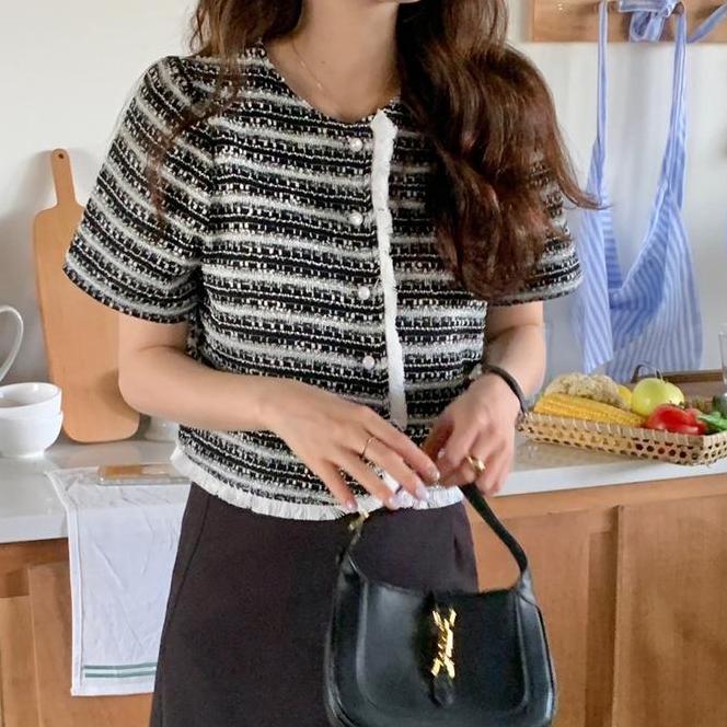 Berenice Knit Top Ready Stock Berenice Knit Pendek Korean Style Premium