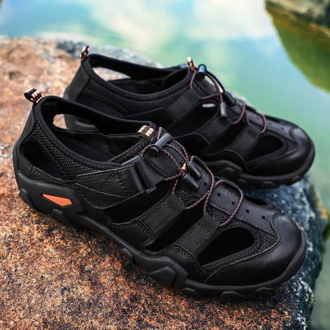 Sepatu Sandal Gunung Pria Trekking/Hiking  Bahan Kulit - Import