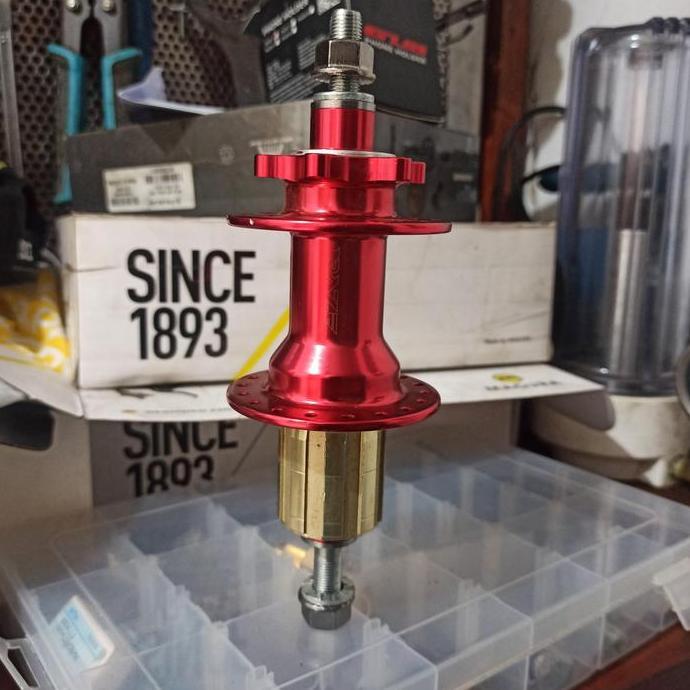 Freehub Hub Belakang Raze Model Baut Untuk  Federal Drop Out Horisontal