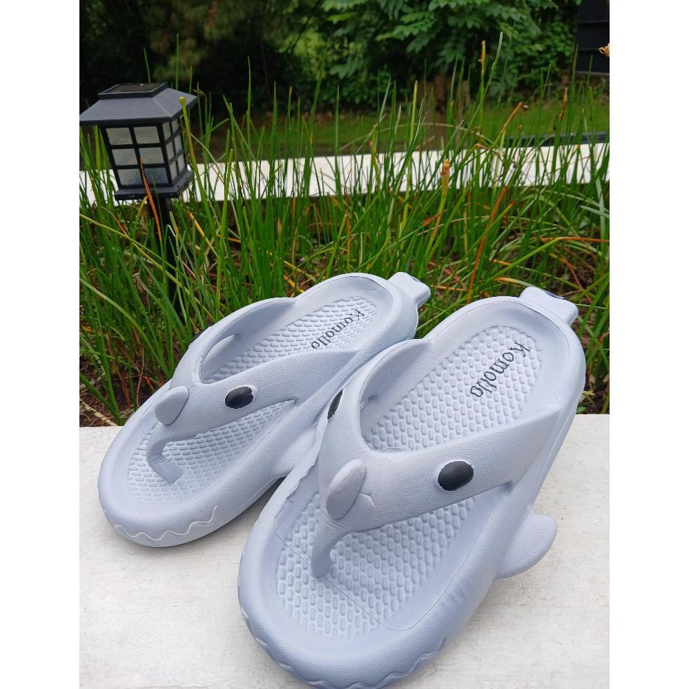 Premium Sendal Jepit Ikan Hiu Baby Shark Komollo Nyaman