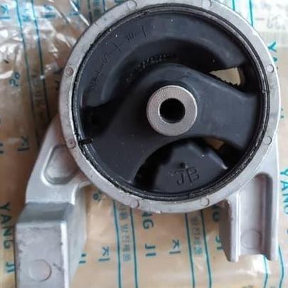 Engine mounting belakang kia pride