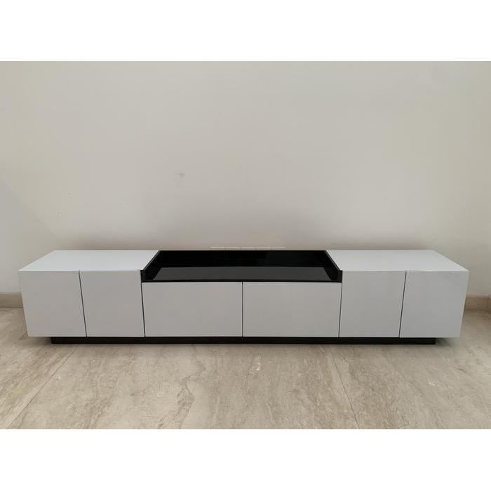 MEJA TV MURAH MINIMALIS PUTIH BLACK AND WHITE 180 CM FUTURISTIC