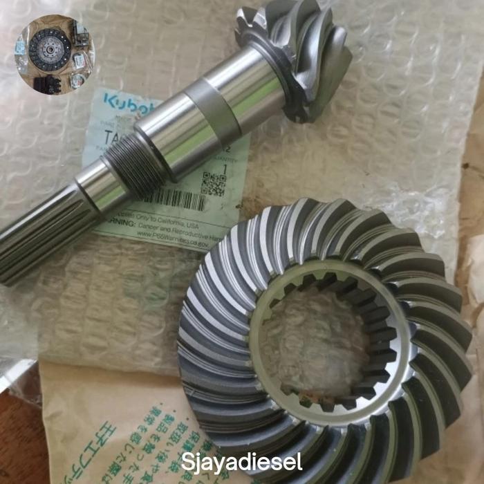 Bevel Gear Gardan Depan Kubota L3608 L3800 L4018 L4400