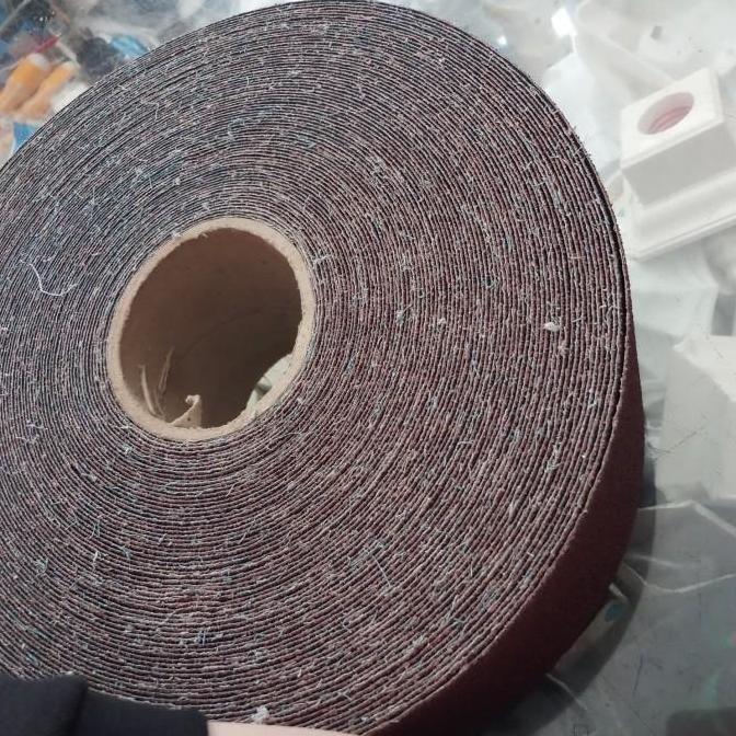 Kertas gosok meteran no 40. paling kasar. amplas kasar