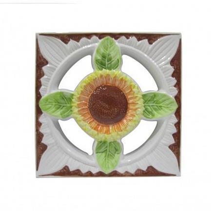 Roster / Loster Keramik Trisensa / Lubang Angin 30x30 cm Motif Bunga
