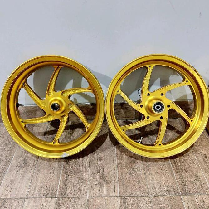 Velg Delkevic Nmax Old Ring 13 / Delkevic SIX STAR Nmax Old CNC Original