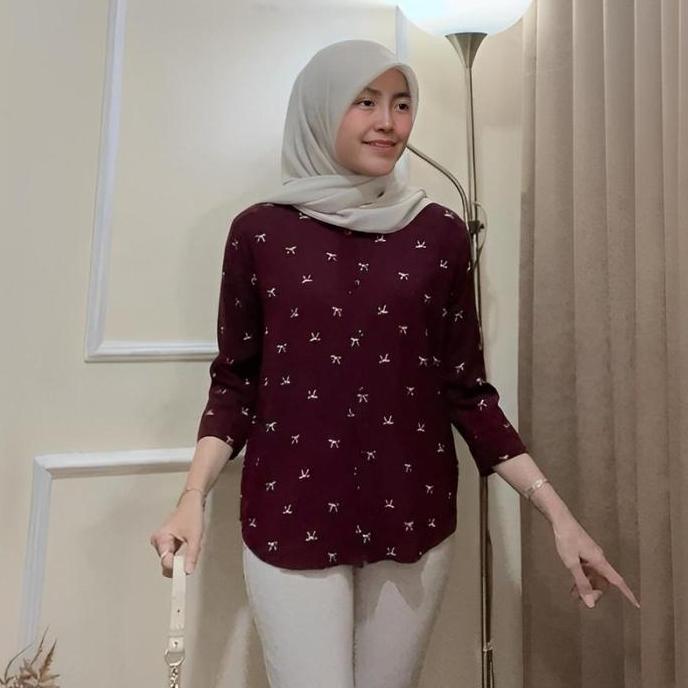 UPFRADE STYLE  Kemeja Wanita // Atasan Wanita Salur Rayon Import Oversize Ld 120 Kekinian UPFRADE ST