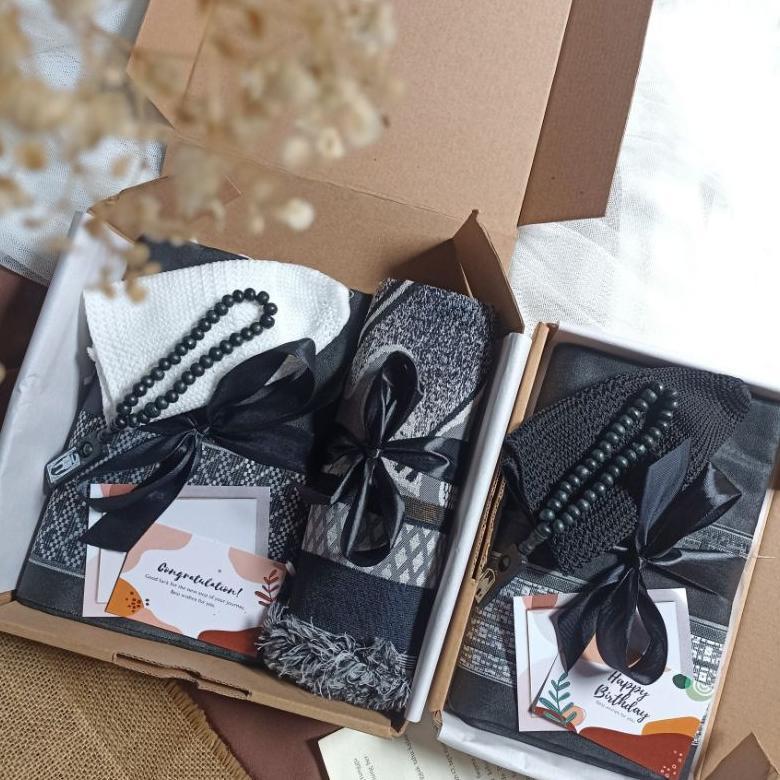 Best Seller Hampers Cowok Makassar || Hampers Alat Sholat || Kado Cowok || Kado Wisuda Cowok