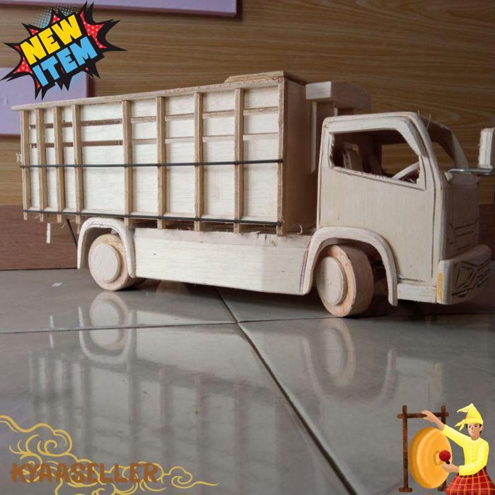 Canter | Miniatur Truk Oleng Model Canter Mentahan