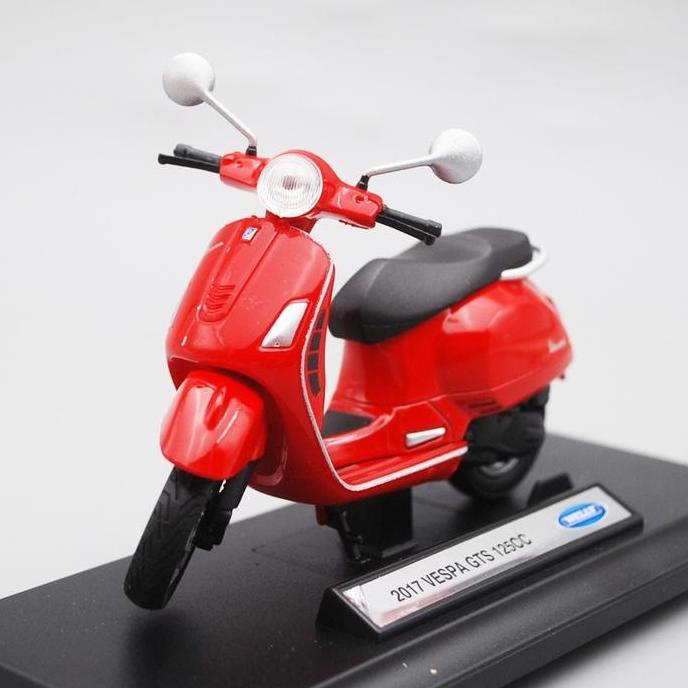 Bidushopseller71 - Welly Vespa Gts 125Cc 2017 Diecast Motor Skala 1/18