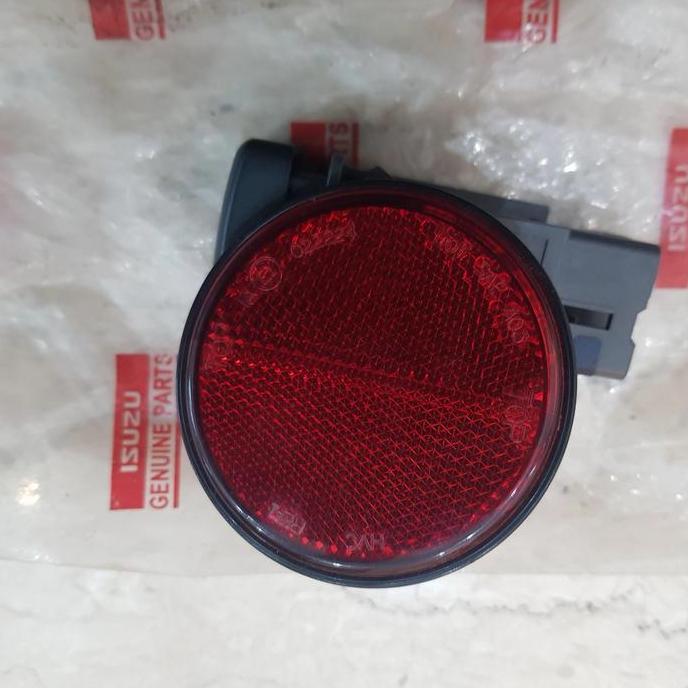 Ready Lampu Reflektor Tanduk Belakang Mobil Avanza Tahun 2010