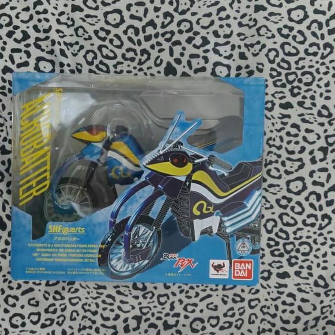 New  SHF Acrobatter by Bandai