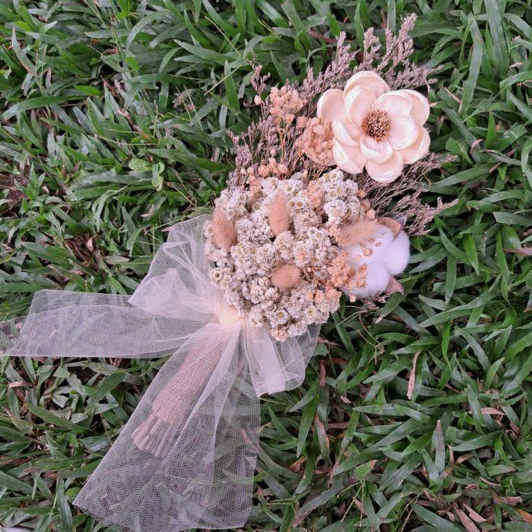 Best Seller Hand Bouquet Wedding Edelweis | Buket Bunga Kering | Buket Pernikahan | Buket Preweding