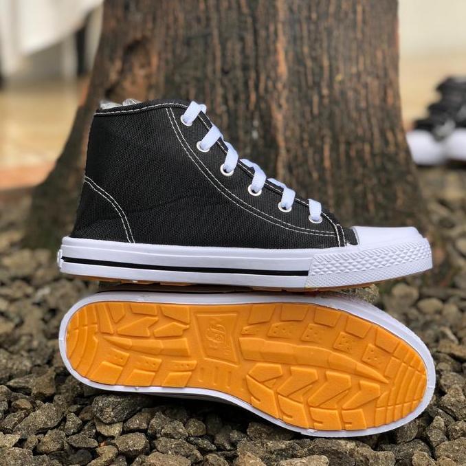 Sepatu Import NB Anak Sekolah SD SMP SMA Sol Karet Fashion warrior