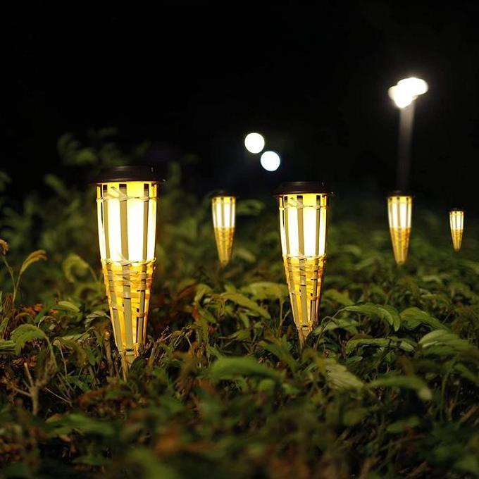 Lampu Bambu Hias Taman Led Tenaga Surya/Lampu Taman Obor Tancap Solar