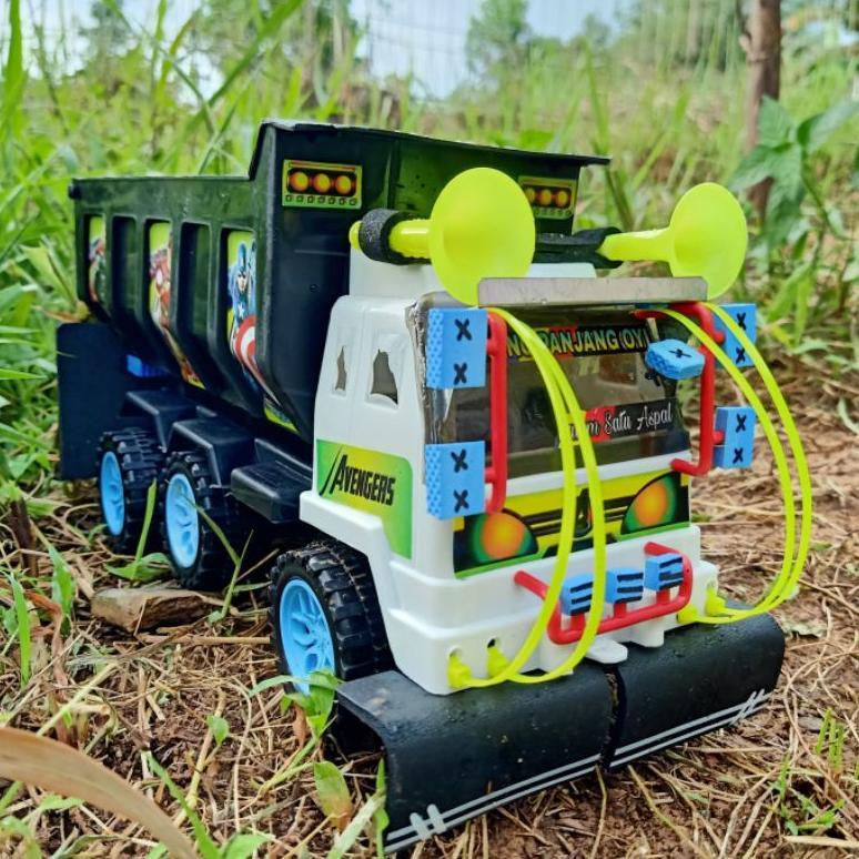 Miniatur  Truk Oleng Pasir Modipikasi Mainan Anak Termurah Murah Meriah