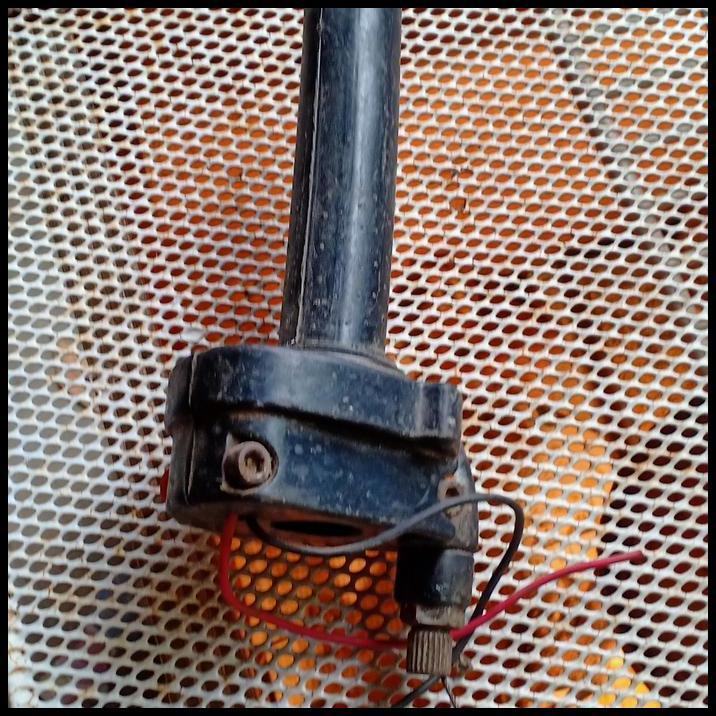 DISKON HOLDER GAS MOTOR VARIASI 