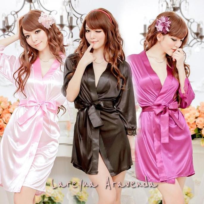 Lareyna Set Lingerie + G String Sexy Model Kimono Polos Bahan Satin Lg017