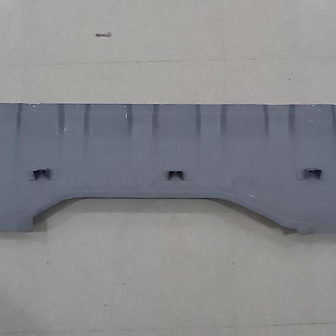 Dinding belakang kabin bawah ORI Mitsubishi L300, sandaran gegeran